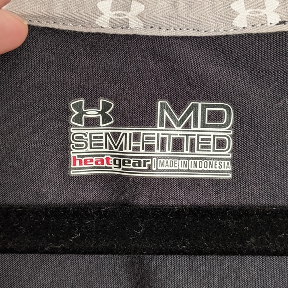(Under Armour) Black San Diego State Hoodie Med - Picture 9 of 9